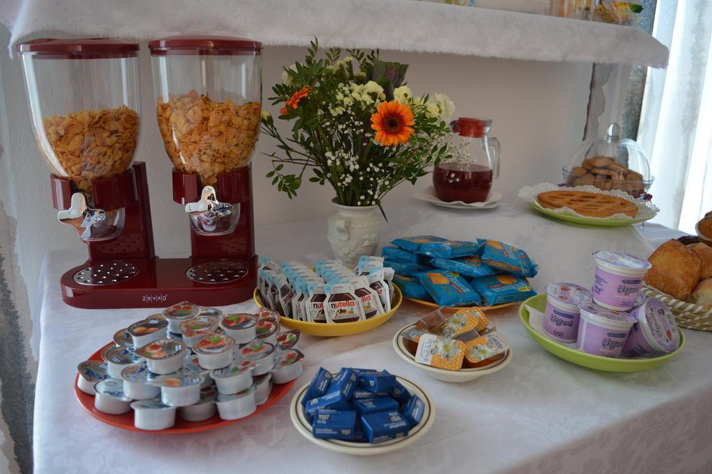 Bed and Breakfast Il Corso Новара Экстерьер фото